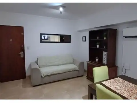 Alquiler temporario, depto 1 dormitorio. Dorrego al 900.