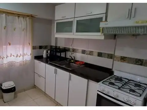 Alquiler temporario, depto 1 dormitorio. Dorrego al 900.