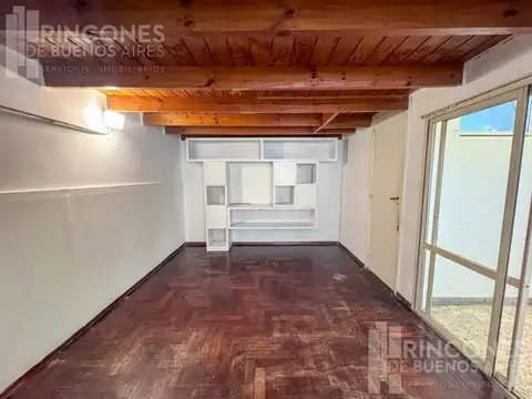 Depto Tipo Casa en Alquiler de 2 ambientes