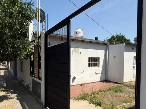 VENTA CASA A REFACCIONAR NEUQUEN