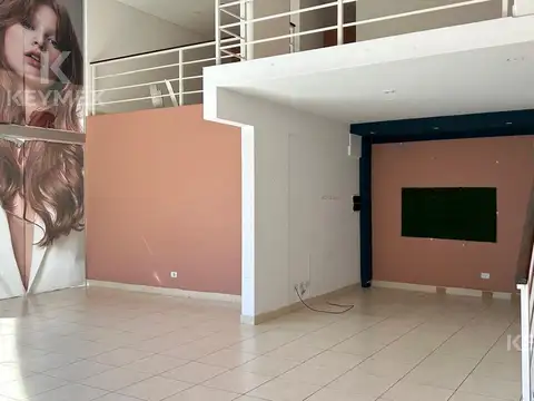 46 Plaza Agora II