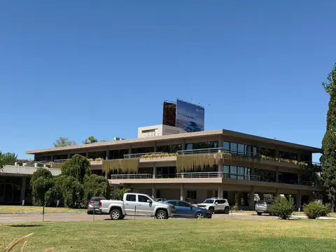 OFICINAS  A ESTRENAR EN UBICACIÓN ESTRATÉGICA – OLIVOS- 600 m2.