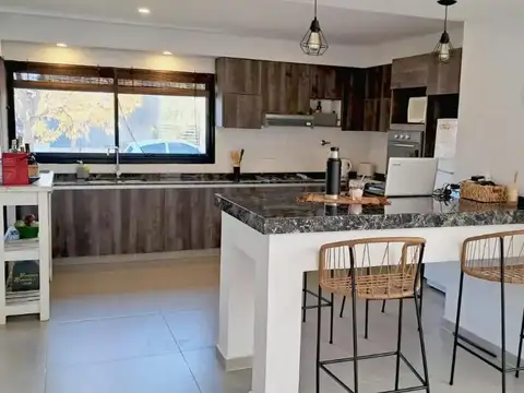 Casa en Alquiler en Lagoon Pilar, USD 2.500