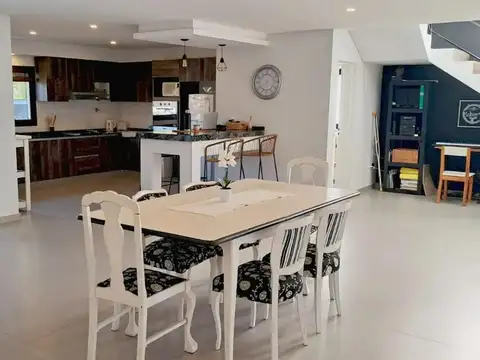 CASA EN ALQUILER AMOBLADA, EN LAGOON PILAR