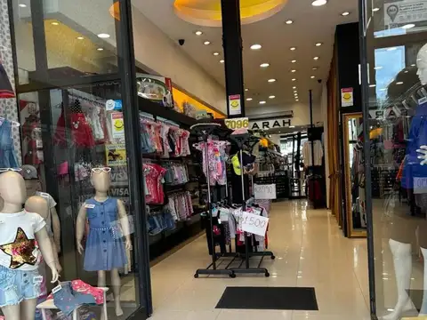 AV. RIVADAVIA  al 7000