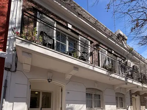 Departamento en Alquiler de 3 Ambientes en Nuñez con Patio