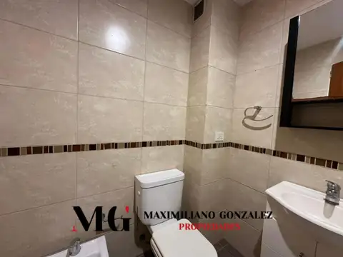 Departamento en Alquiler con 1 cocheras
