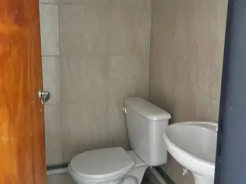 avenida peron 7499