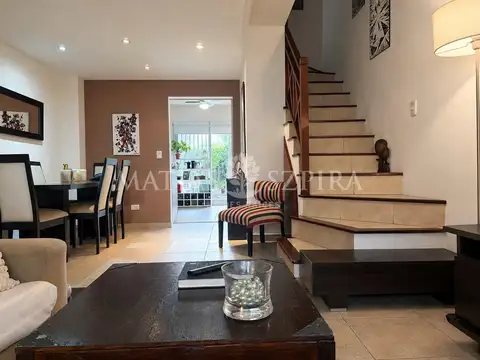 Duplex 4 Ambientes con altillo - María del Parque- Ituzaingo