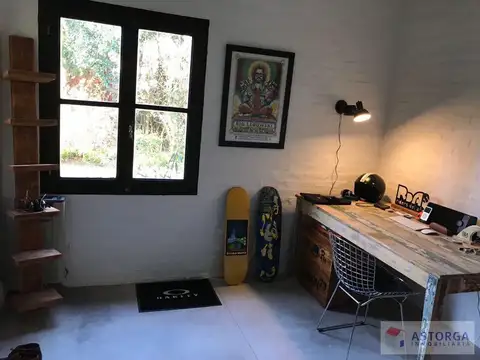 Casa en Alquiler Temporal con 2 cocheras