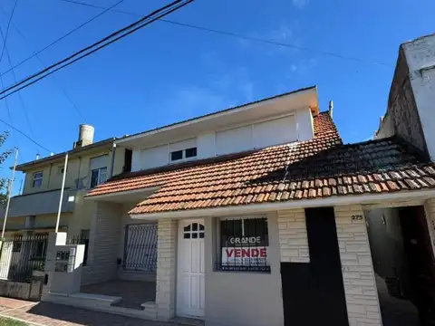 Venta de Departamento PH 3 AMBIENTES en Villa Primera, Mar del Plata