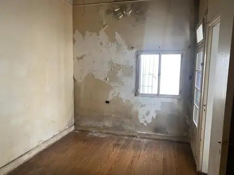 Depto Tipo Casa en Venta de 2 ambientes