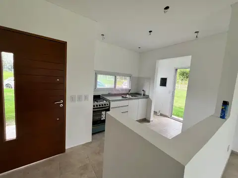 Casa en Venta en Pilar Del Este, USD 175.000
