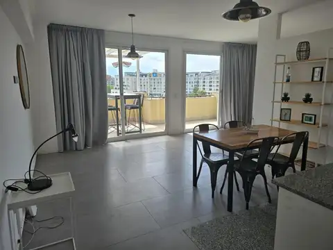 Departamento en Alquiler con 1 cochera