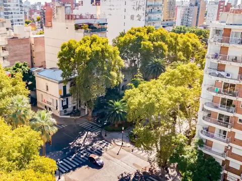Casa 17 ambientes con 3 baños