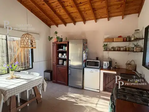 Casa 3 ambientes con 2 baños