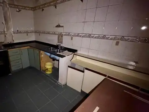 Depto Tipo Casa en Venta de 4 ambientes