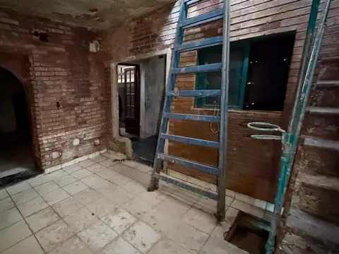 Depto Tipo Casa en Venta en Parque Avellaneda, USD 55.000