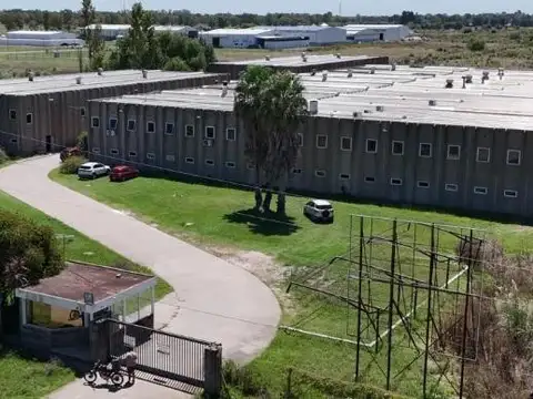 Planta industrial  - 10.6 Hectareas - La Plata