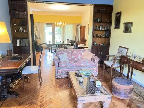Casa en Venta en Vicente Lopez Vias / Maipu, USD 580.000