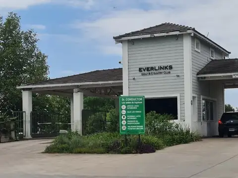 Av. Fernández Beschtedt, Luján, Provincia de Buenos Aires 100