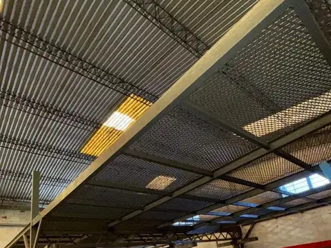 GALPÓN TINGLADO ITUZAINGO ZONIFICACIÓN RM PERMUTA Y FINANCIA