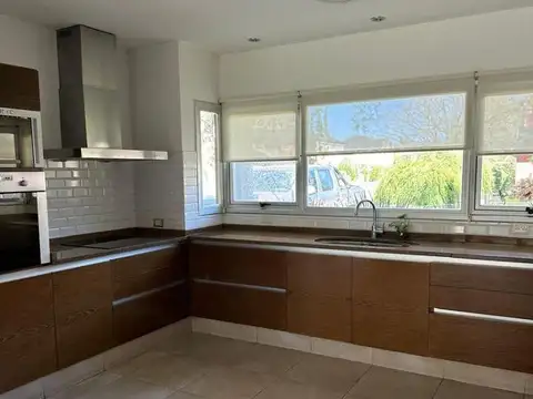 Casa en Alquiler 15 años