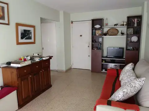 Bolivar 2100 , Piso 6