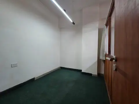 Local en Venta en Republica De La Sexta, USD 40.000