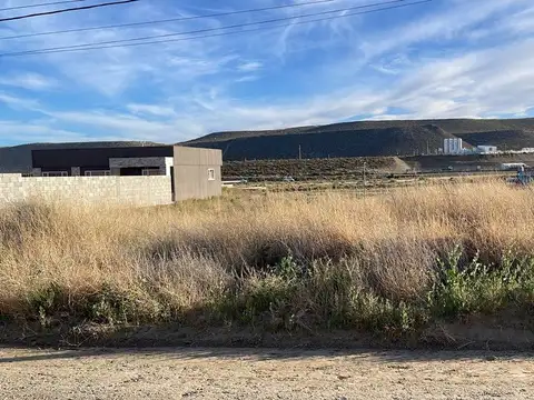 Terreno barrio Los Arenales 