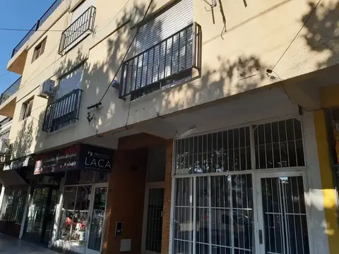 Departamento  amb en alquiler en Centro de Haedo