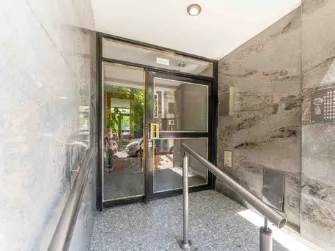 Venta Departamento 2 Amb Sol Vista abierta V. Real