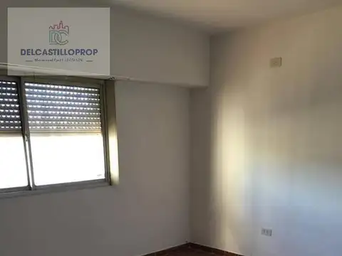 Depto Tipo Casa en Alquiler en Victoria, $ 700.000