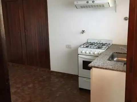 Depto Tipo Casa en Alquiler de 1 dormitorio