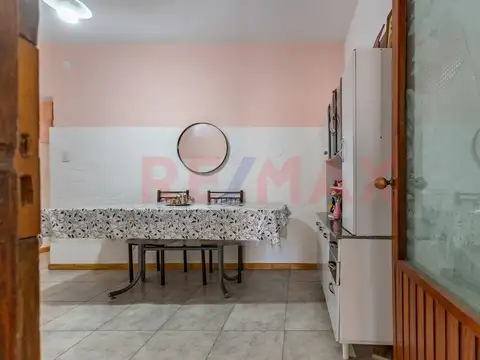 Casa 4 ambientes con 1 baño