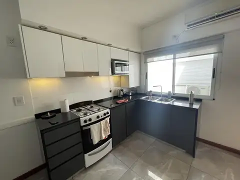 Depto Tipo Casa 4 ambientes con 2 baños