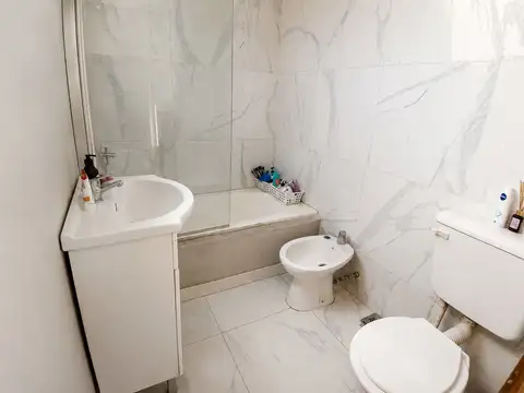 Depto Tipo Casa 5 ambientes con 1 baño