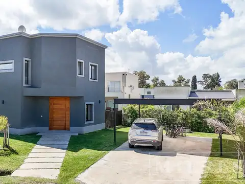 Casa en venta en Los Arces, La Cañada de Pilar, 12 de Octubre 56500