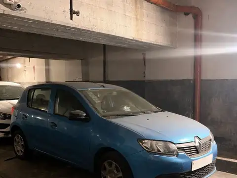 COCHERA CUBIERTA EN VENTA - CHACARITA