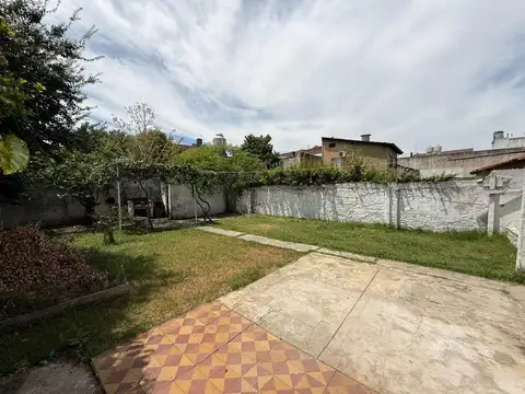 Casa en Venta en Munro, USD 145.000
