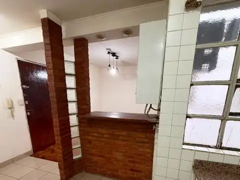 Avenida Juan Bautista Alberdi 700