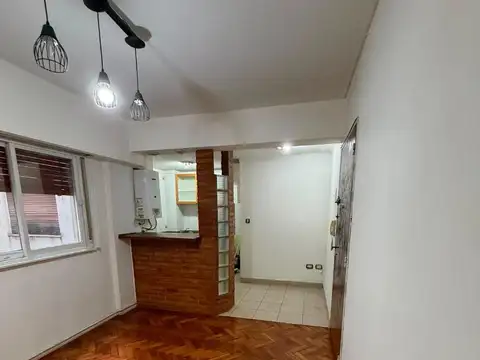 SE VENDE DEPARTAMENTO DE 2 AMBIENTES EN CABALLITO
