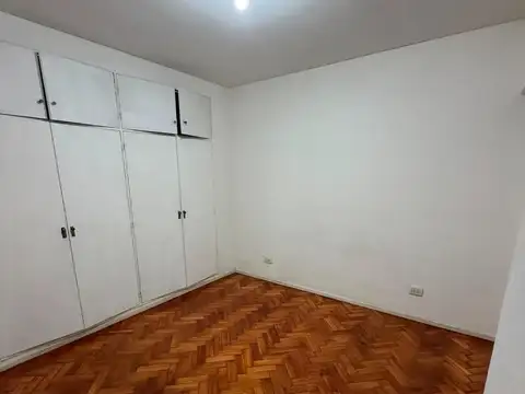 SE VENDE DEPARTAMENTO DE 2 AMBIENTES EN CABALLITO