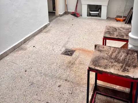 Depto Tipo Casa en Venta 62 años