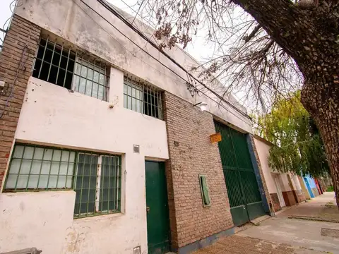 VENTA GALPÓN 836 m2 - EXCLUSIVA OPORTUNIDAD!