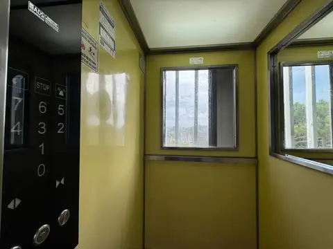 Alameda 205 e/ Calle 303 y 304