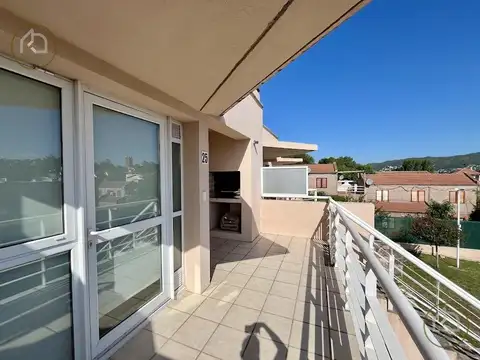 Departamento en Venta con 1 cocheras