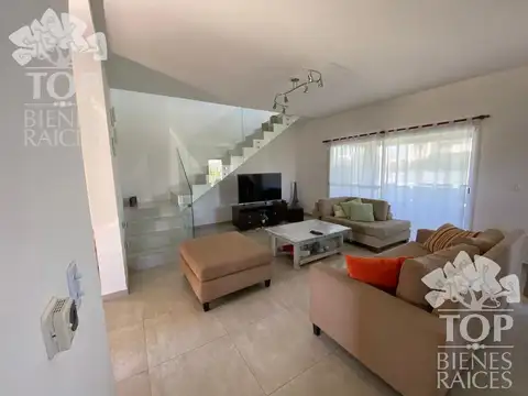 Casa en Alquiler A Estrenar