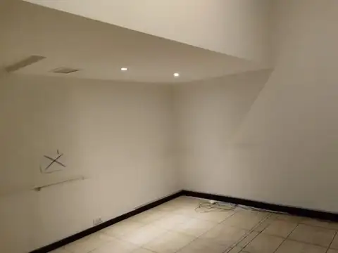 ALQUILER-EDIFICIO PARA OFICINAS/CONSULTORIOS-CDAD
