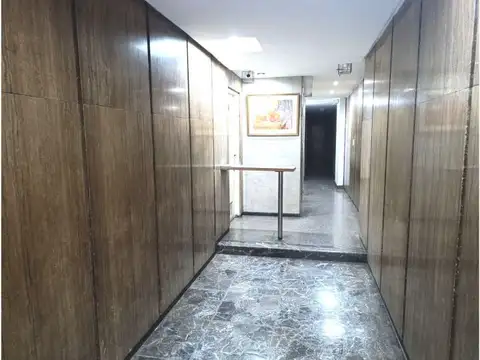 VENTA  Esmeralda y Lavalle - Gran Oportunidad  1 ambte contrafrente